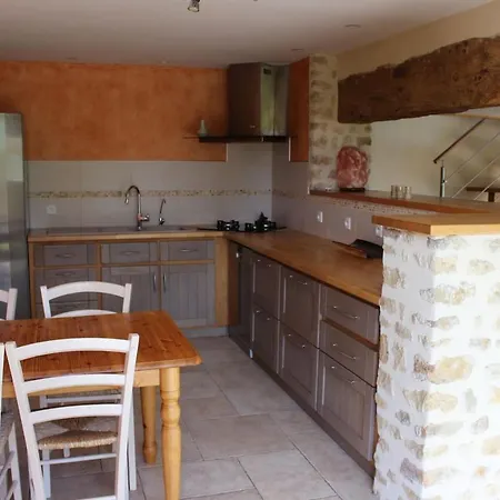 Longere Dans Le Perche: Vue Imprenable, Jacuzzi, Sauna, Modelage... Feriehus